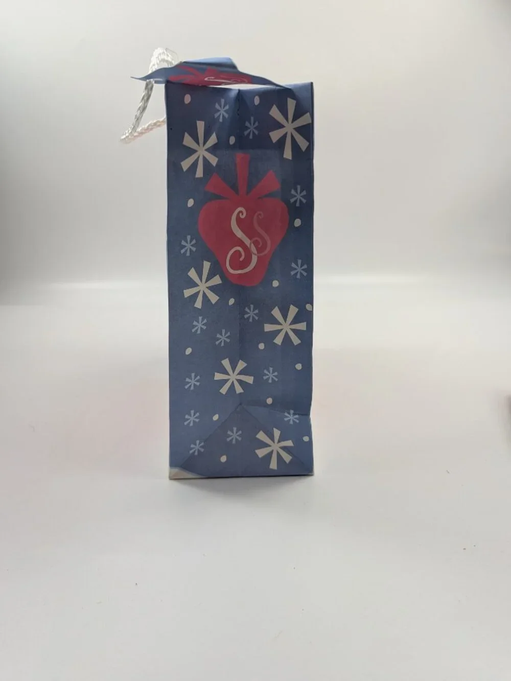 Strawberry Shortcake Winter Gift Bag Y2K Reusable Glitter Detail 8